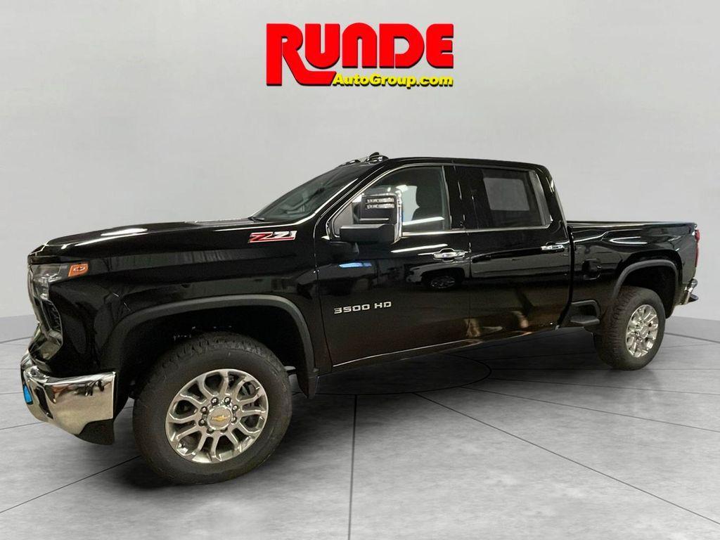 new 2025 Chevrolet Silverado 3500 car, priced at $79,960