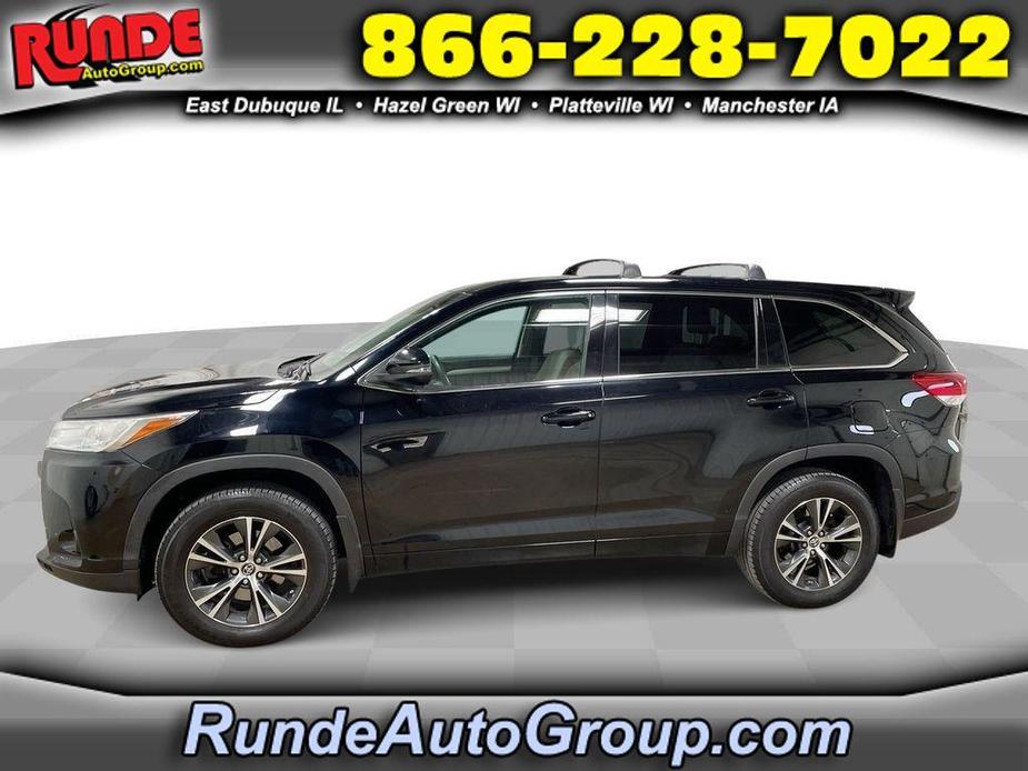 used 2018 Toyota Highlander car, priced at $22,990