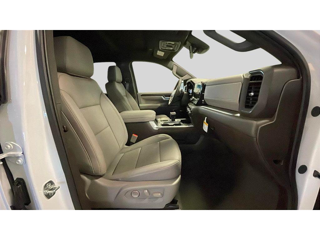 new 2025 GMC Sierra 1500 car, priced at $64,430