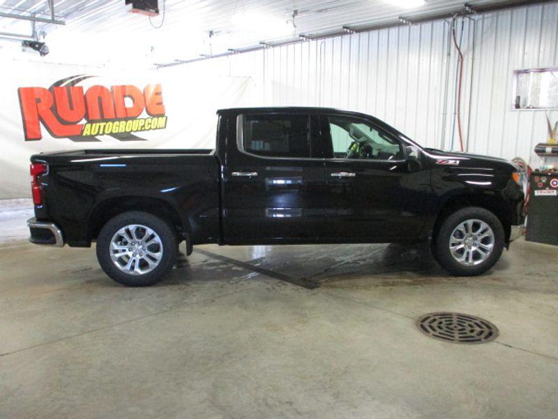 new 2024 Chevrolet Silverado 1500 car, priced at $64,300