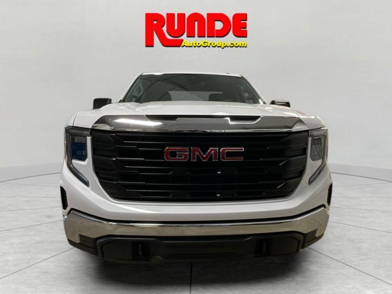 new 2025 GMC Sierra 1500 car, priced at $49,560