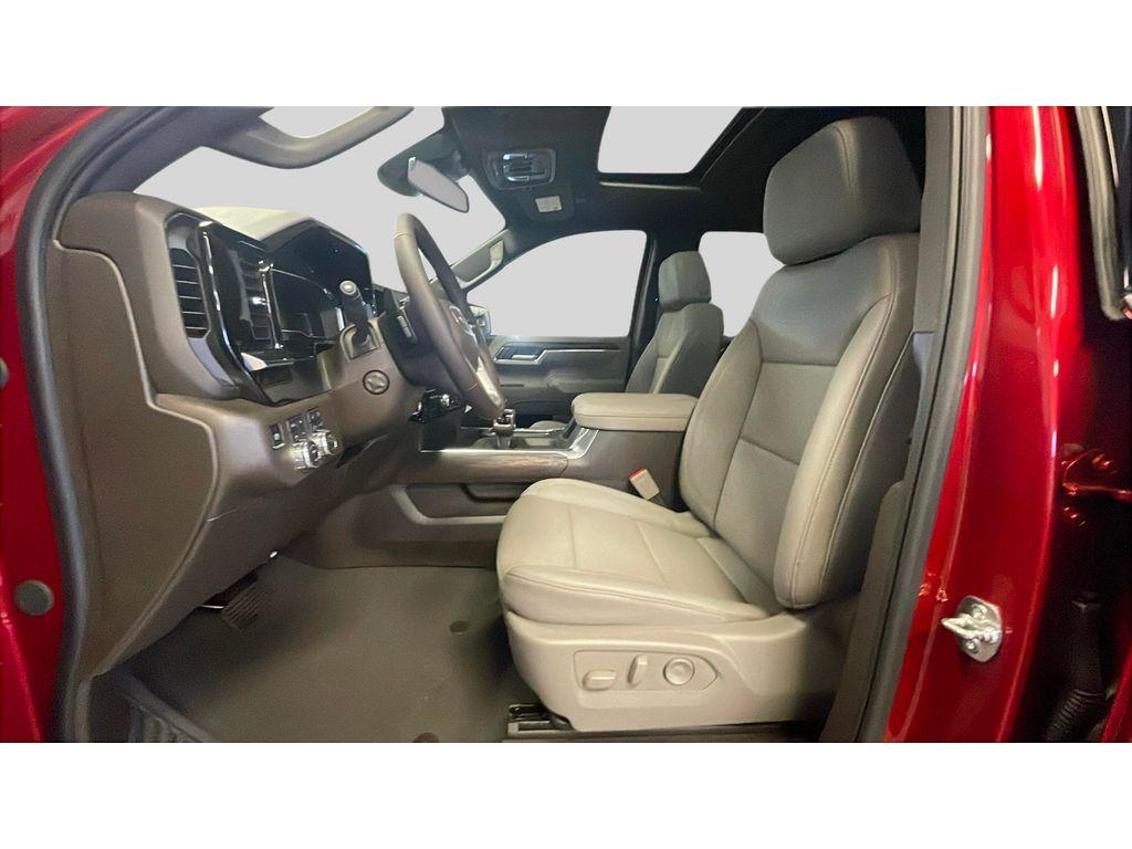 new 2025 GMC Sierra 1500 car, priced at $68,070