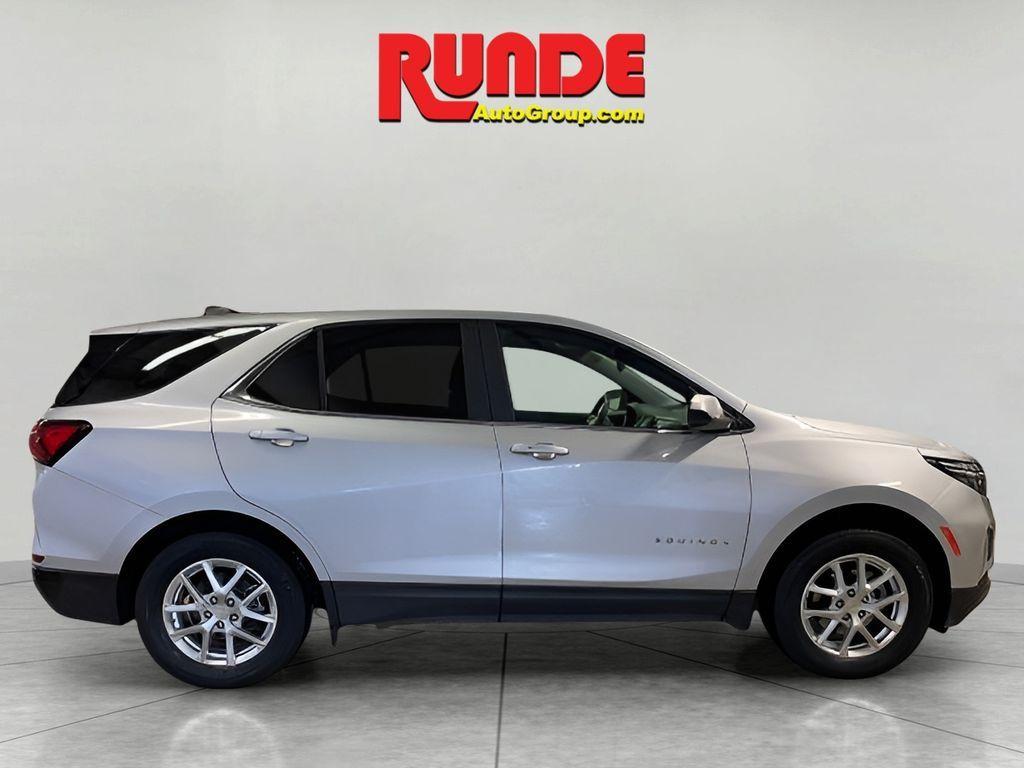 used 2022 Chevrolet Equinox car, priced at $22,721