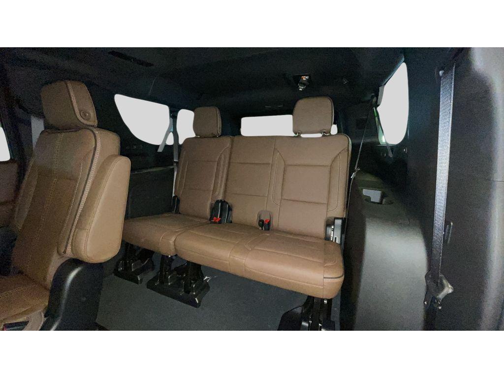 new 2026 Chevrolet Suburban car, priced at $93,535