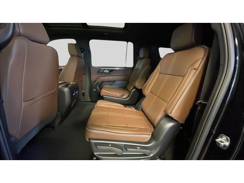 new 2026 Chevrolet Suburban car, priced at $93,535