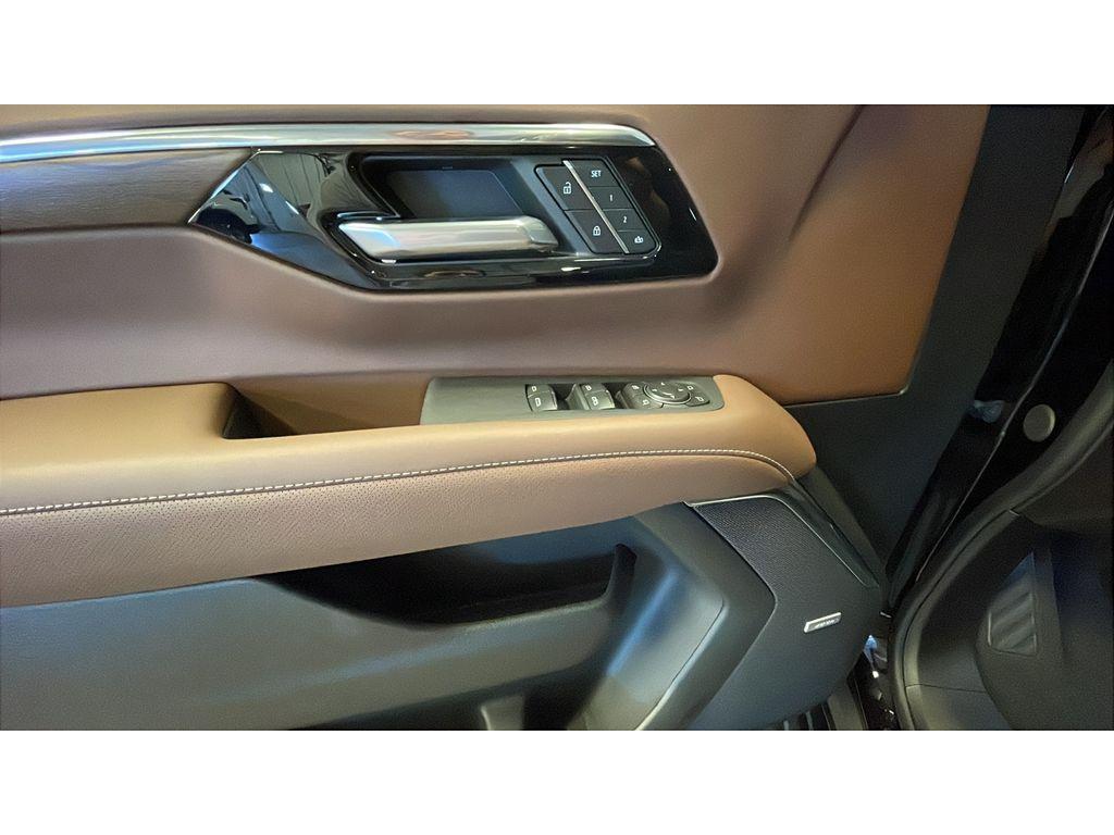 new 2026 Chevrolet Suburban car, priced at $93,535