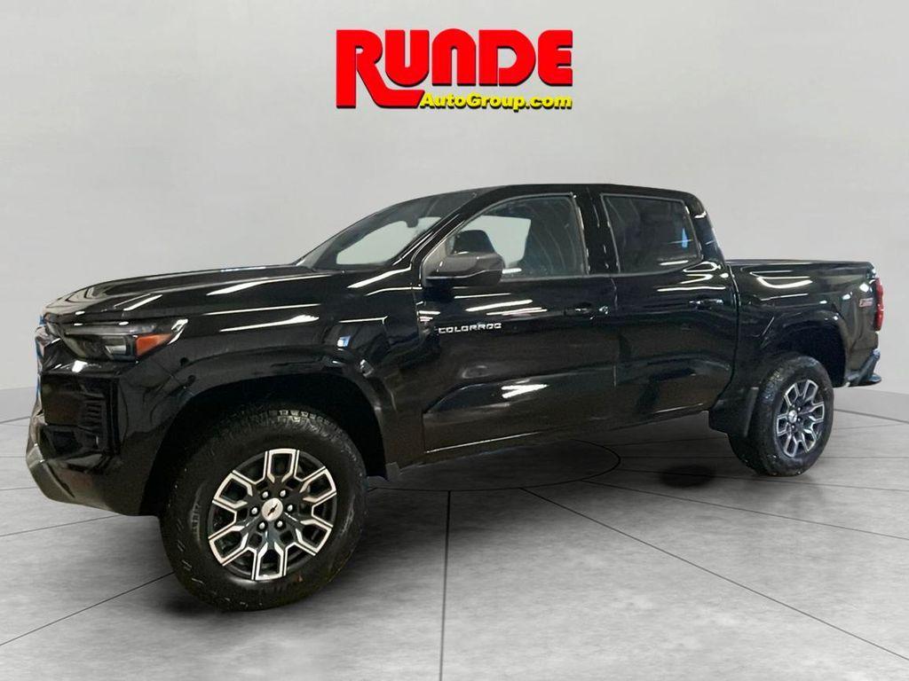 new 2025 Chevrolet Colorado car, priced at $45,070