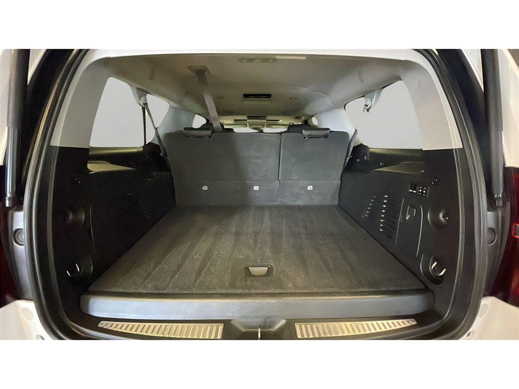 used 2017 Chevrolet Suburban car, priced at $19,392