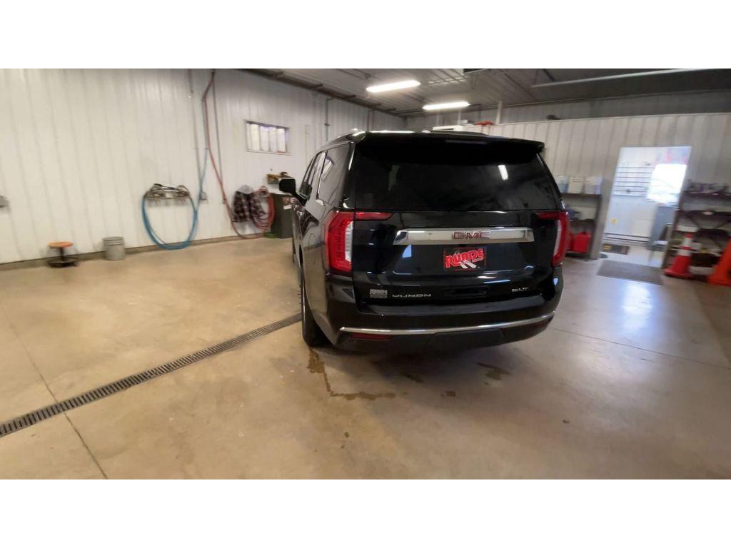 used 2021 GMC Yukon car, priced at $42,721