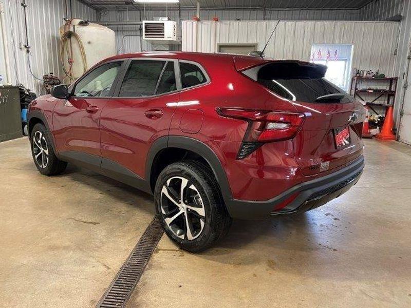 new 2025 Chevrolet Trax car, priced at $23,790