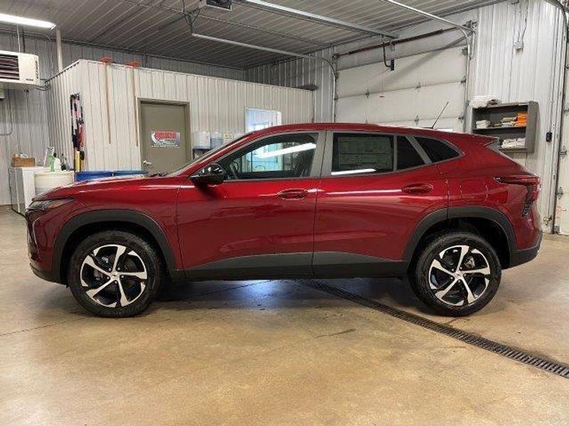 new 2025 Chevrolet Trax car, priced at $23,790