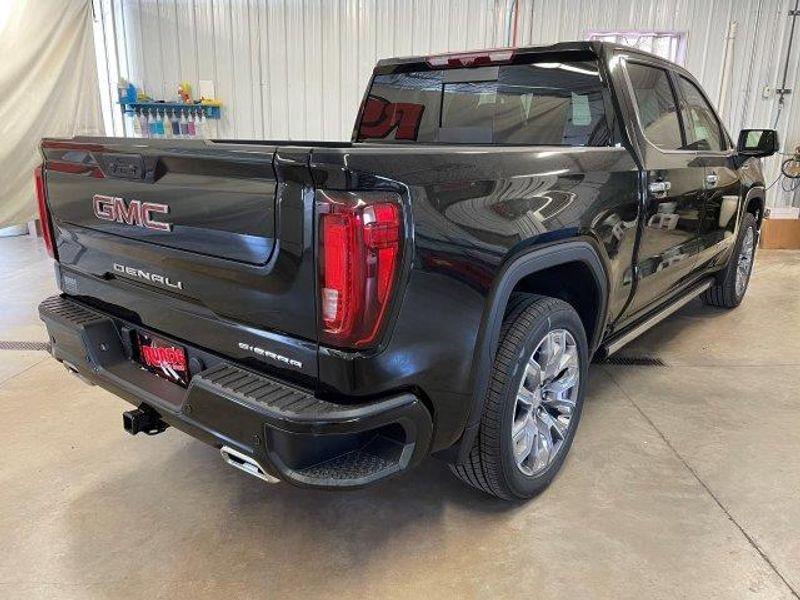 new 2025 GMC Sierra 1500 car, priced at $75,945