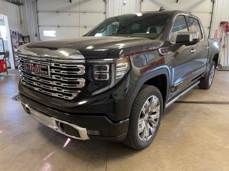 new 2025 GMC Sierra 1500 car, priced at $75,945