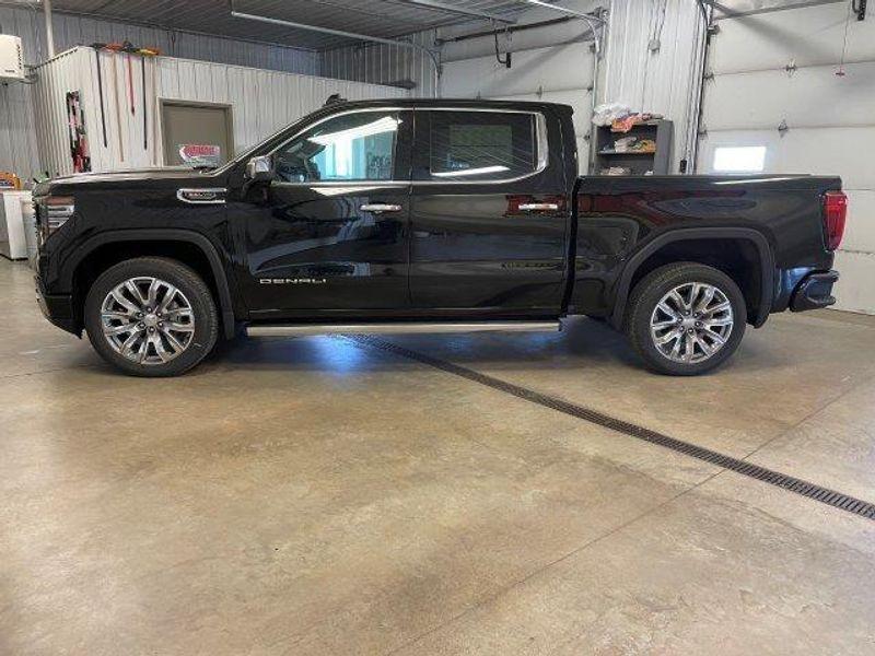 new 2025 GMC Sierra 1500 car, priced at $75,945