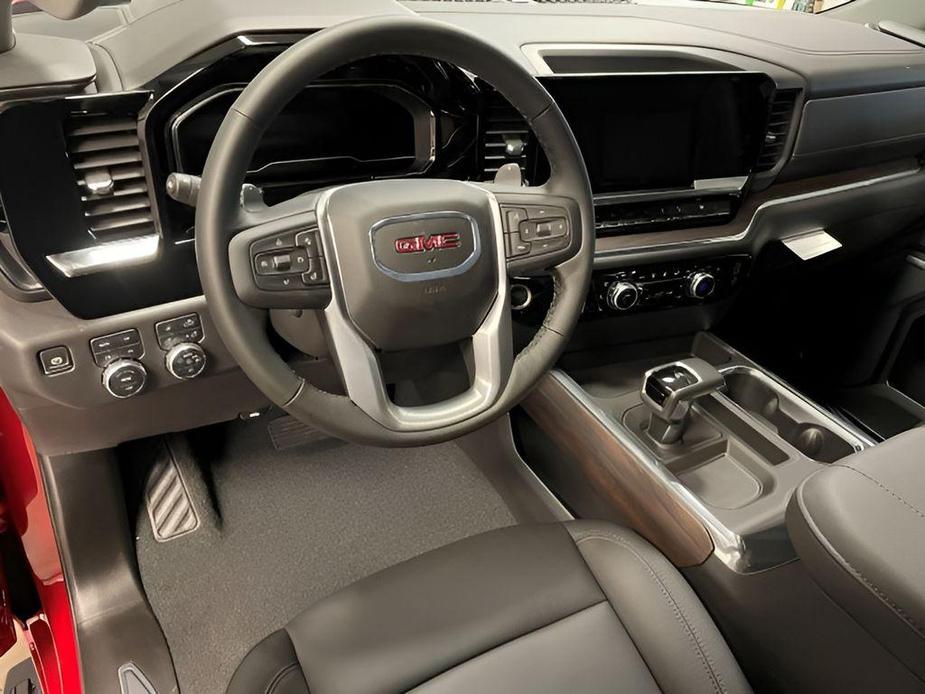 new 2025 GMC Sierra 1500 car, priced at $64,225