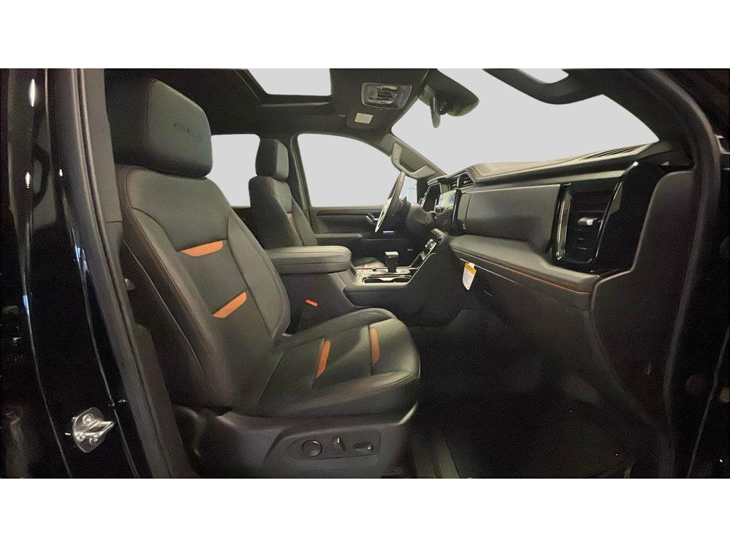 new 2025 GMC Sierra 1500 car, priced at $69,219