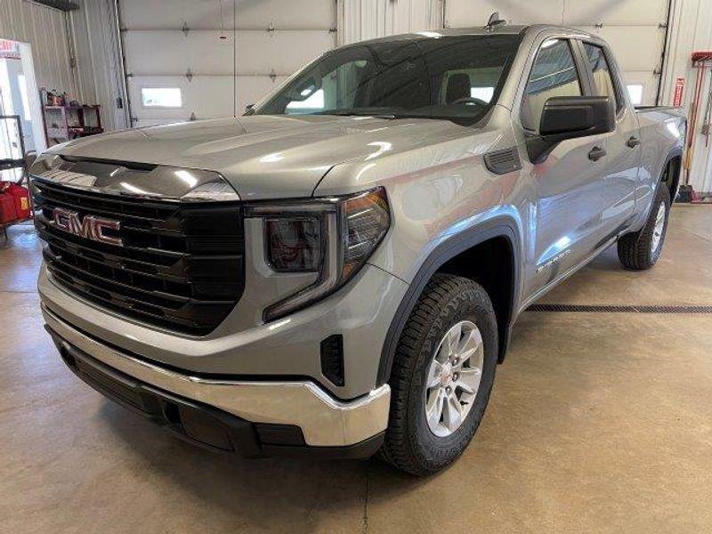 new 2024 GMC Sierra 1500 car, priced at $51,635