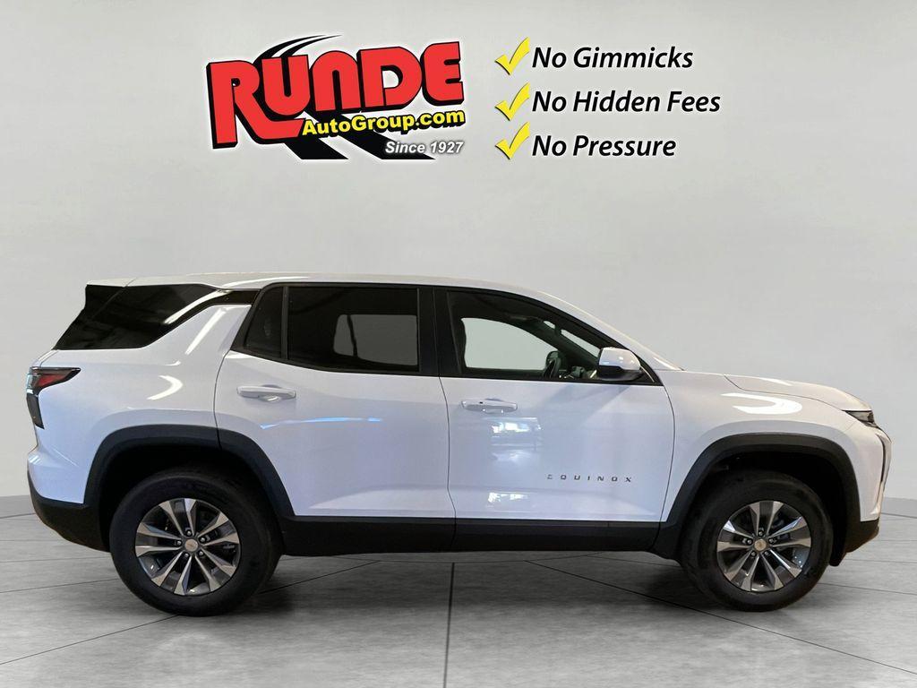 new 2026 Chevrolet Equinox car, priced at $33,948