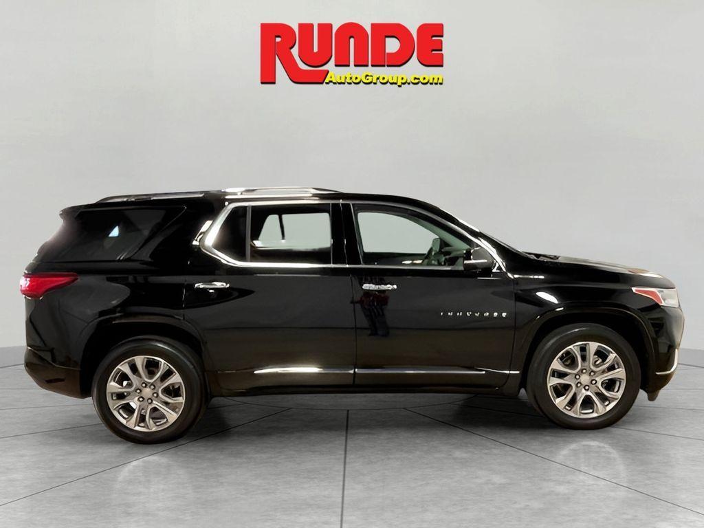 used 2021 Chevrolet Traverse car, priced at $31,744