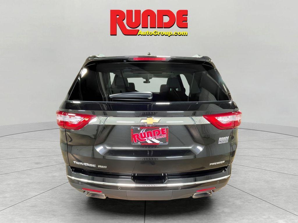 used 2021 Chevrolet Traverse car, priced at $31,744