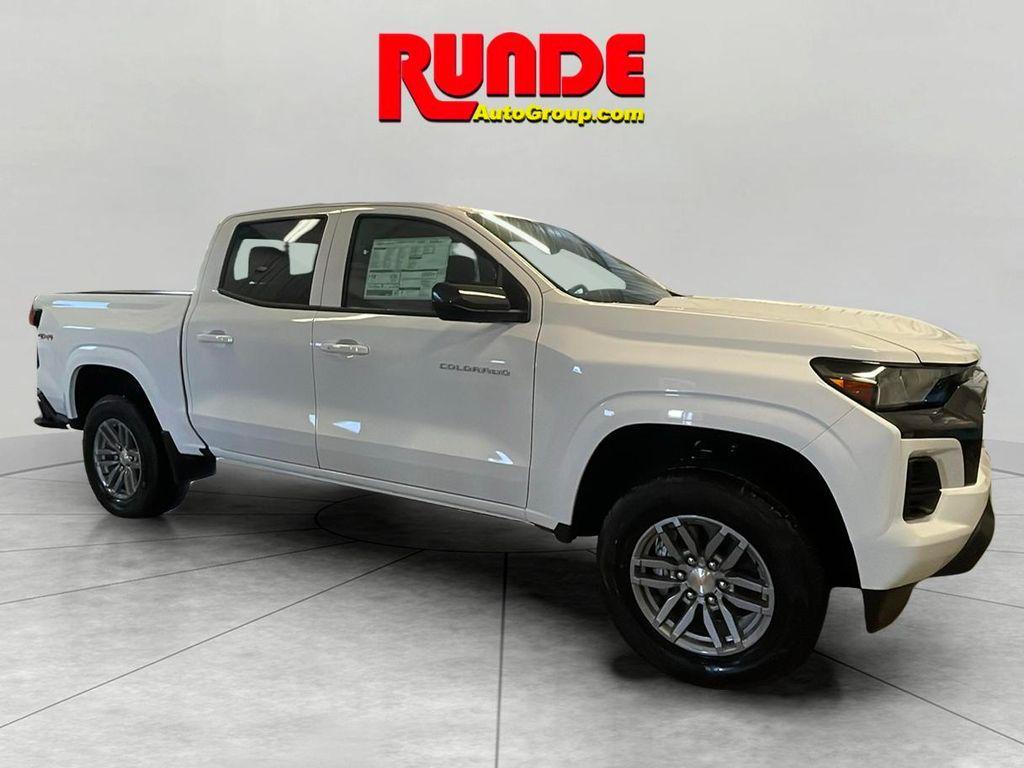 new 2025 Chevrolet Colorado car, priced at $39,865