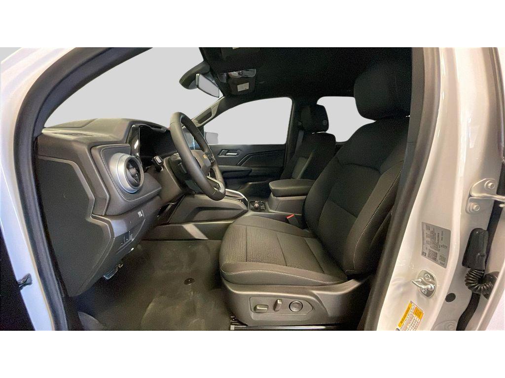 new 2025 Chevrolet Colorado car, priced at $39,865