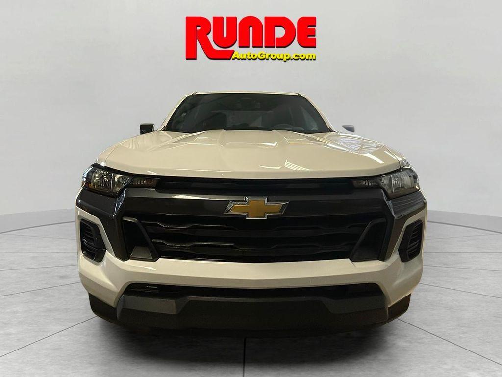 new 2025 Chevrolet Colorado car, priced at $39,865