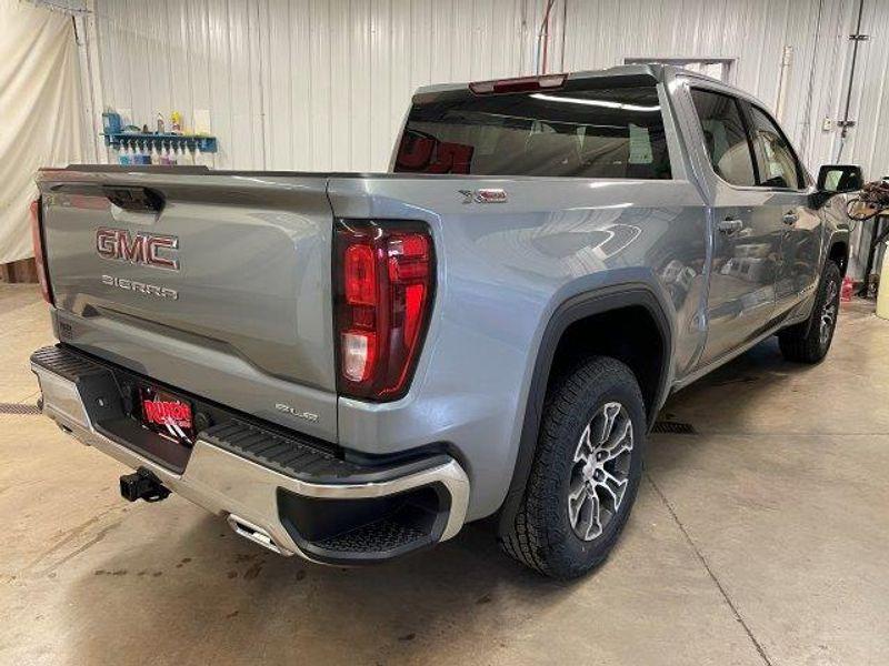 new 2025 GMC Sierra 1500 car, priced at $57,770