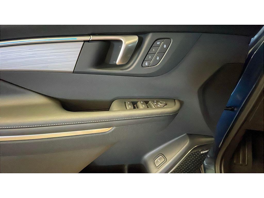 new 2025 Buick Enclave car, priced at $47,830
