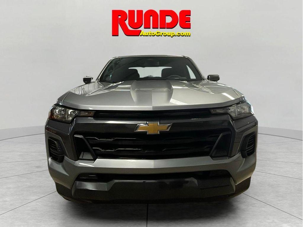 new 2025 Chevrolet Colorado car, priced at $40,365