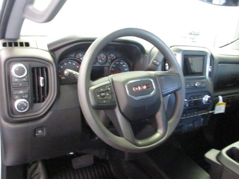 new 2024 GMC Sierra 2500 car, priced at $53,525