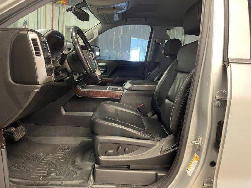 used 2018 GMC Sierra 1500 car, priced at $34,392