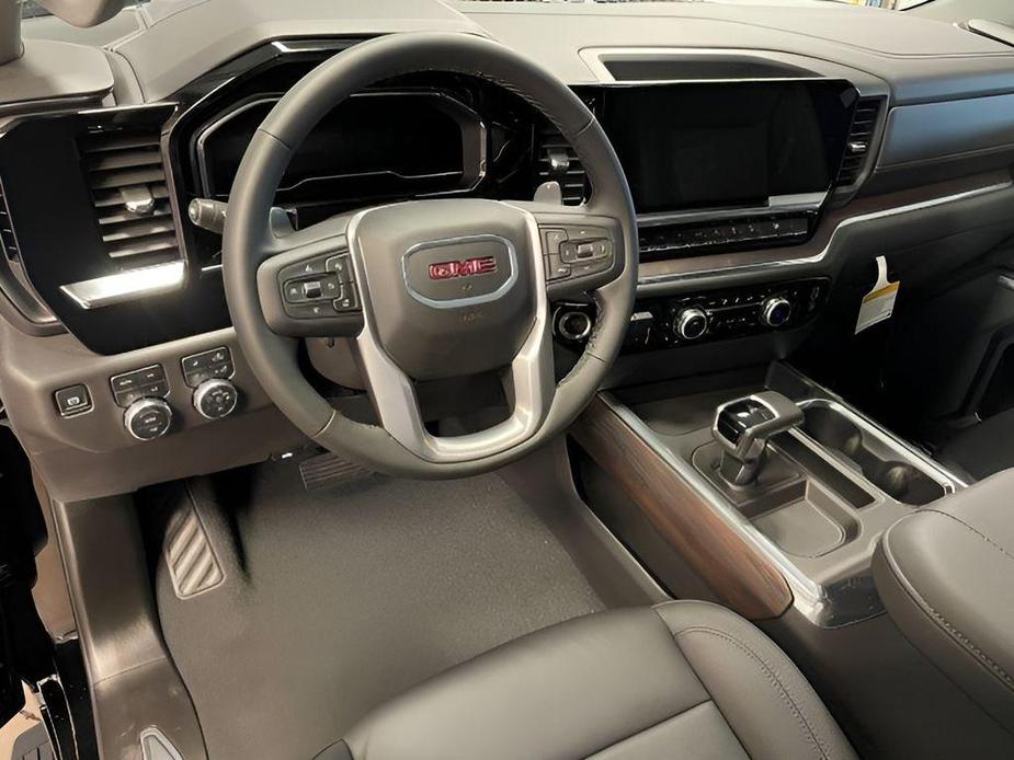 new 2025 GMC Sierra 1500 car, priced at $65,220