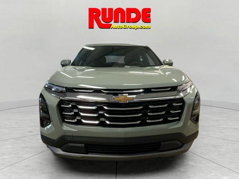 new 2025 Chevrolet Equinox car, priced at $32,080