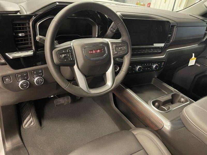 new 2025 GMC Sierra 2500 car, priced at $72,550