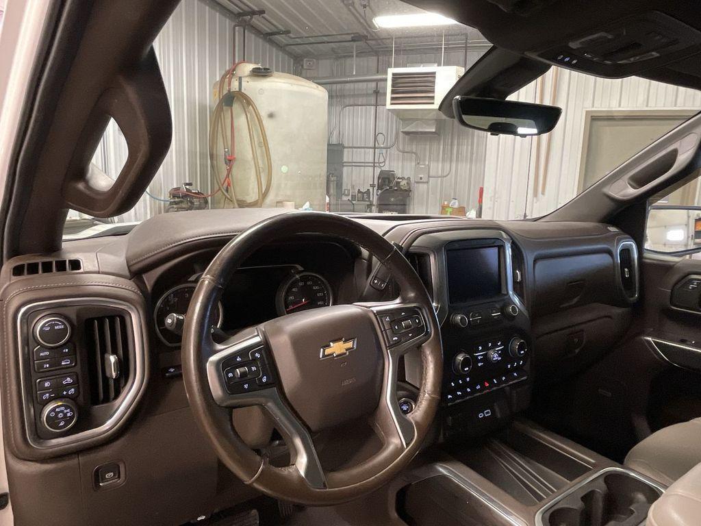 used 2020 Chevrolet Silverado 1500 car, priced at $31,672