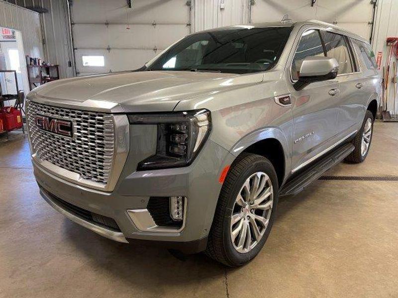 new 2024 GMC Yukon XL car, priced at $89,615