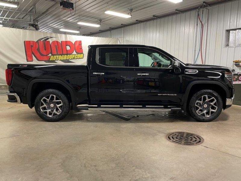 new 2025 GMC Sierra 1500 car, priced at $68,560