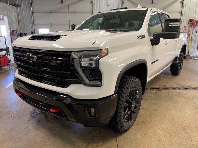 new 2025 Chevrolet Silverado 2500 car, priced at $81,385