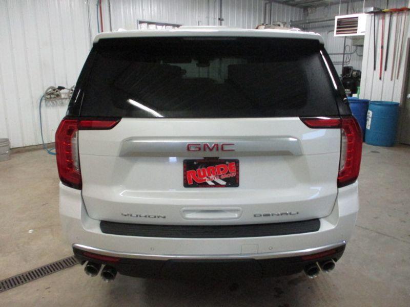 new 2024 GMC Yukon XL car, priced at $92,255