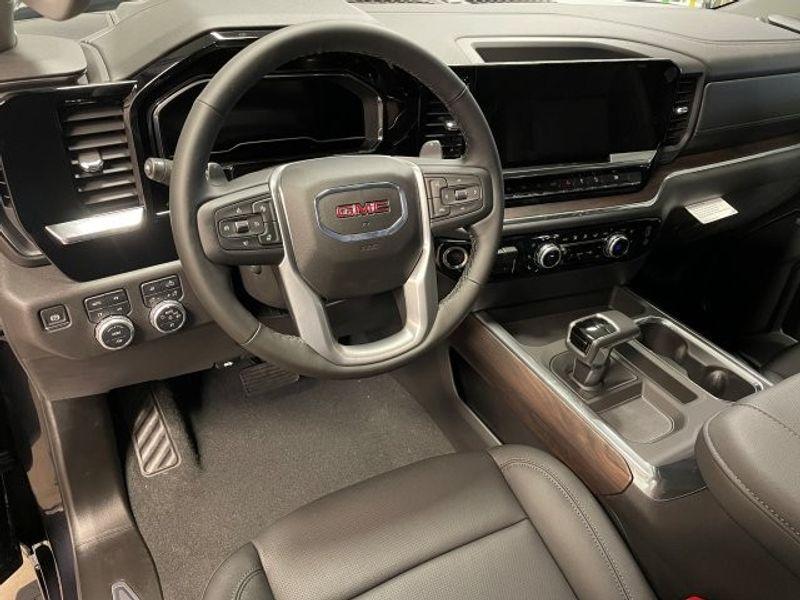 new 2025 GMC Sierra 1500 car, priced at $64,575