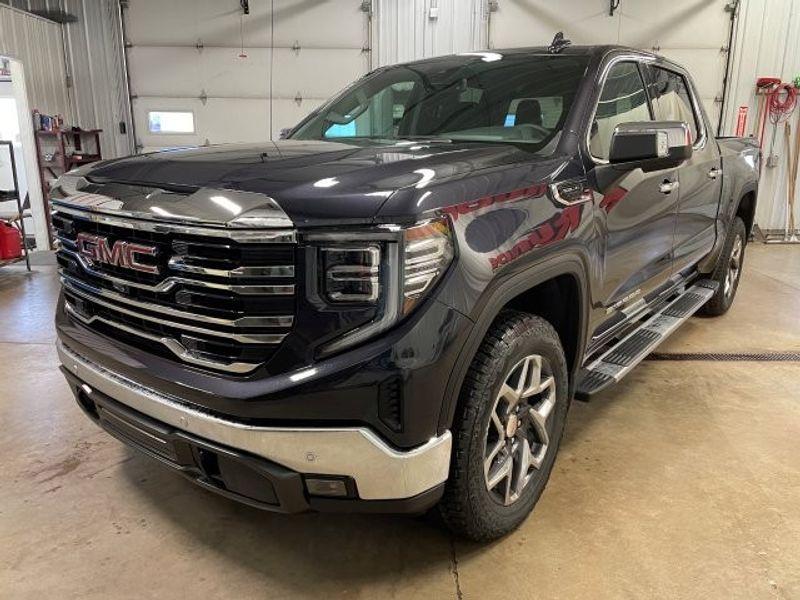 new 2025 GMC Sierra 1500 car, priced at $64,575