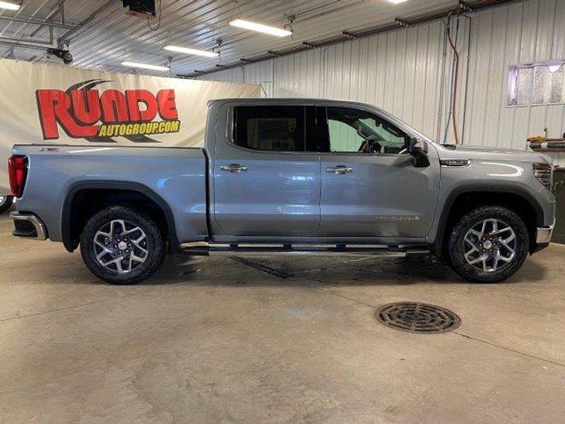 new 2025 GMC Sierra 1500 car, priced at $64,225