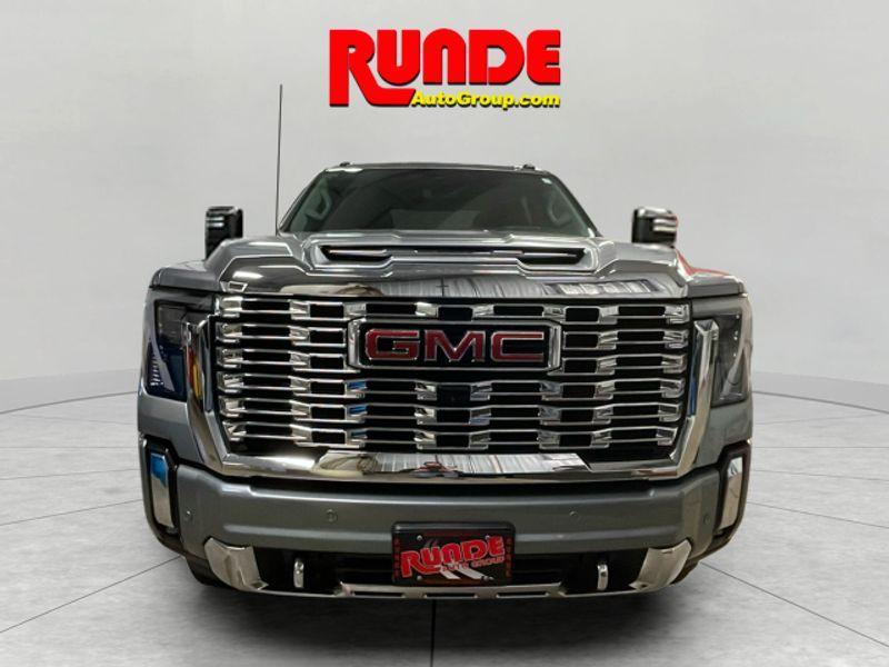 used 2024 GMC Sierra 2500 car, priced at $69,990