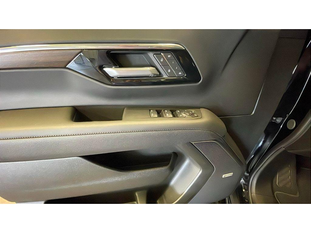 new 2025 Chevrolet Tahoe car, priced at $87,230