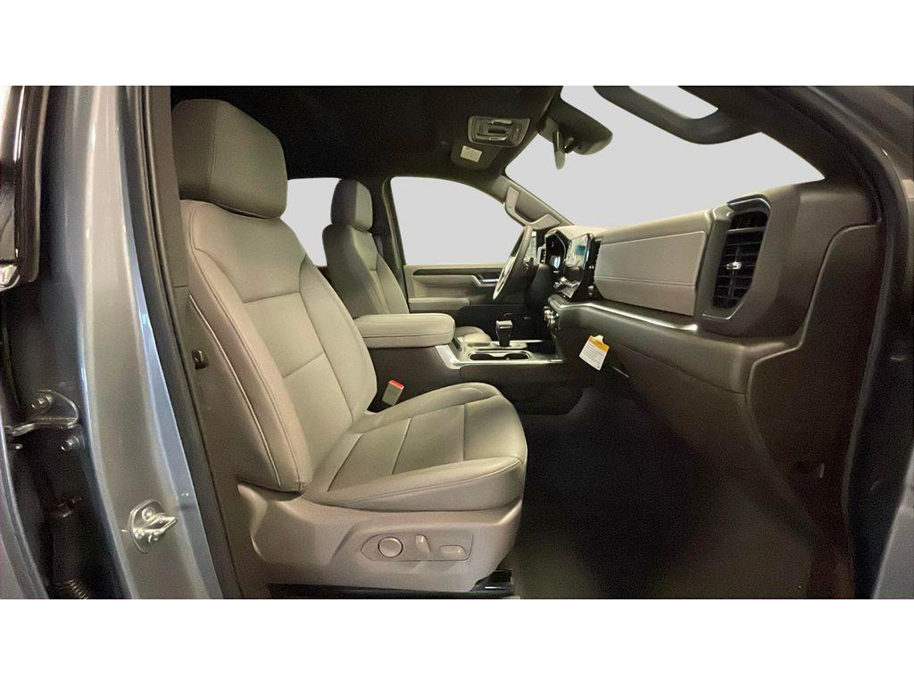 new 2025 GMC Sierra 1500 car, priced at $64,725