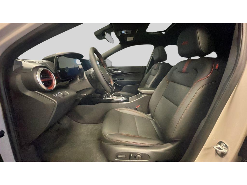 new 2026 Chevrolet Trax car, priced at $28,400