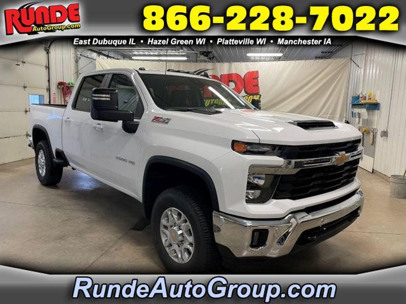 new 2025 Chevrolet Silverado 3500 car, priced at $73,230