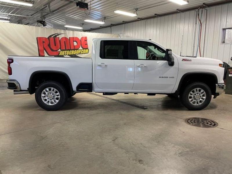 new 2025 Chevrolet Silverado 3500 car, priced at $73,230