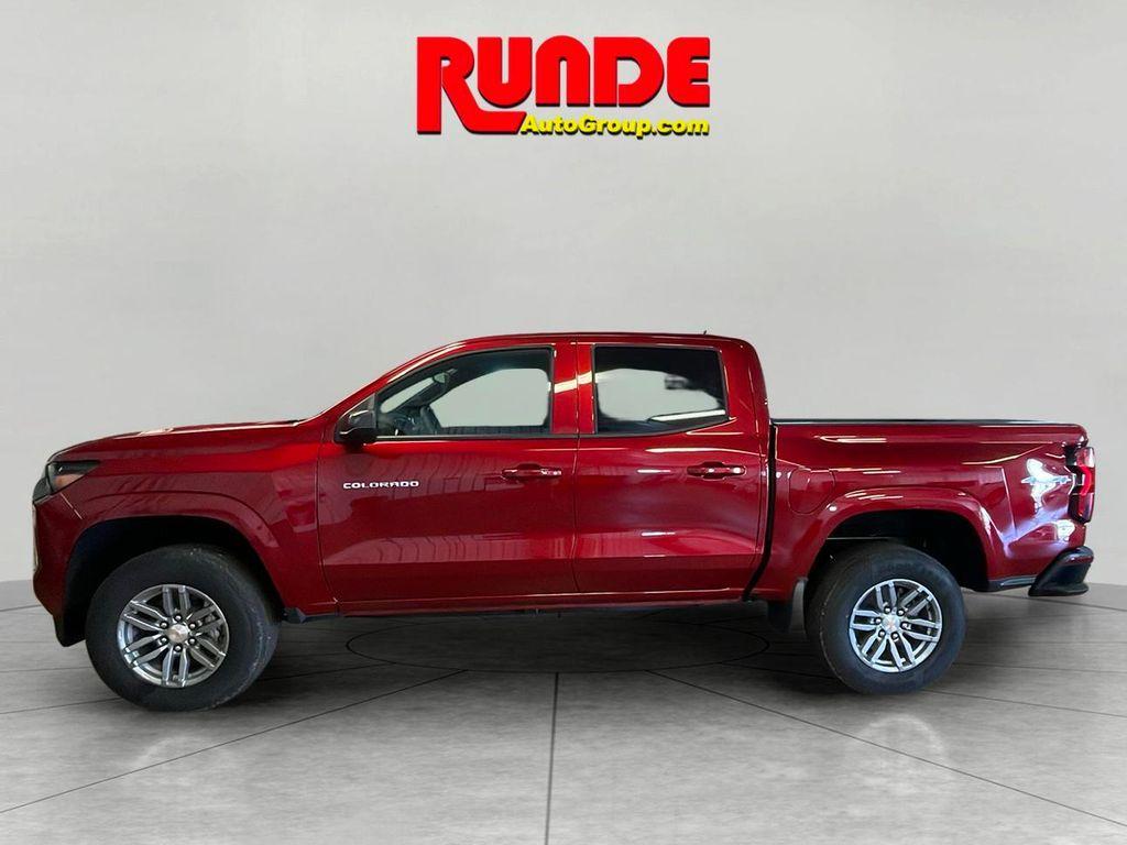 new 2025 Chevrolet Colorado car, priced at $40,860